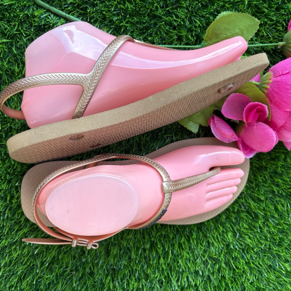 HAVANAS GOLD SANDALS 39/9